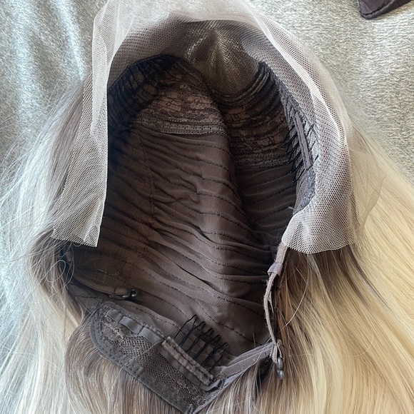 - 💫24” BLONDE OMBRÉ NATURAL STRAIGHT LACE FRONT WIG - Picture 12 of 17